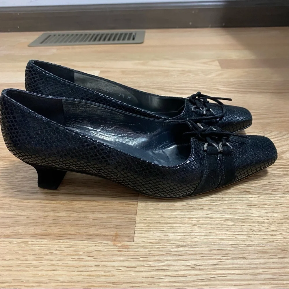 Stuart Weitzman Leather Black Heels Sz 7 1/2 Women’s Pumps Shoes